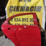 MERCEDES-BENZ A SERİSİ 176 SAĞ ARKA KAPI