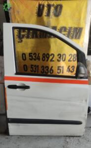 Mercedes-Benz W639 Vito Sağ Ön Kapı dolu