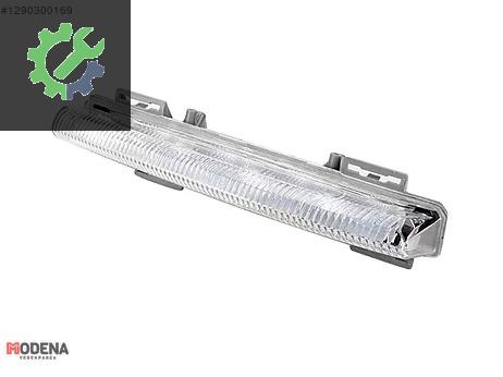 MERCEDES-BENZ W204/W212 GÜNDÜZ FARI LED 2049068900 / 2049069000