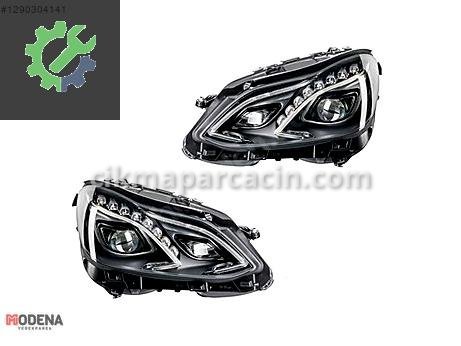 Mercedes-Benz EQA Sol Ön Far çıkma parça