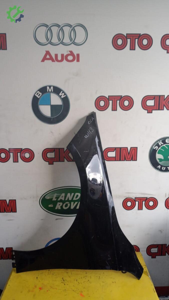 Mercedes-Benz CLA Sol Ön Çamurluk çıkma parça
