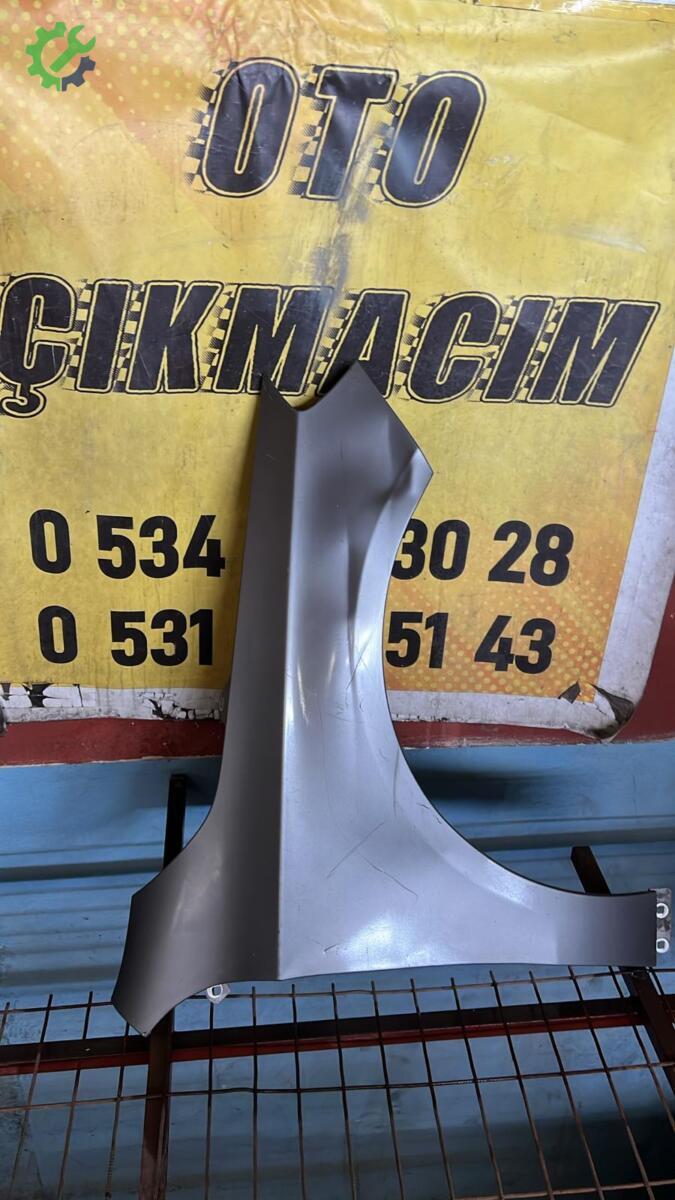 Mercedes-Benz A Serisi Çamurluk çıkma parça