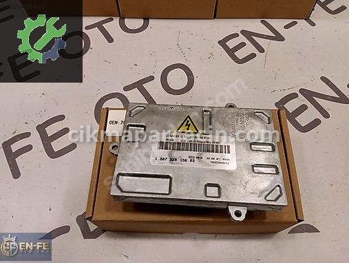 Mercedes-Benz C180 Far Beyni 130732915602 çıkma parça