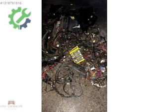 MERCEDES C200 204 KASA KOMPLE İÇ TESİSAT 2045405933
