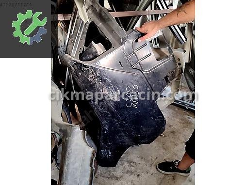 Mercedes-Benz C200 Sol Arka Çamurluk çıkma parça