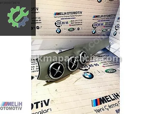 Mercedes-Benz CLA Kalorifer çıkma parça