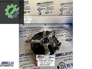 MERCEDES CLA 180 ÇIKMA SOL ÖN TAŞIYICI A2463320100