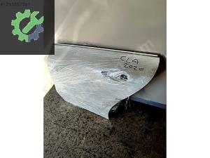 MERCEDES CLA SOL ARKA KAPI