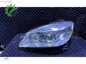 Mercedes C Serisi W204 Sol Far