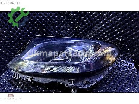 Mercedes-Benz C Serisi Sol Ön Far çıkma parça