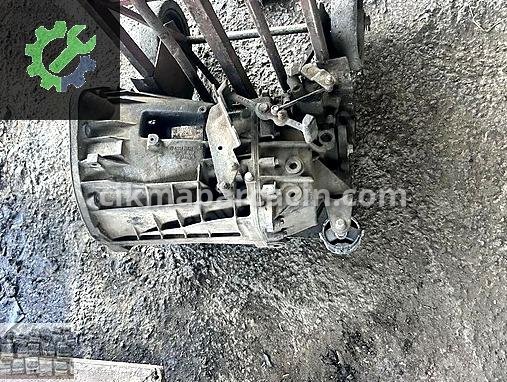 Mercedes-Benz Sprinter Şanzıman Komple çıkma parça