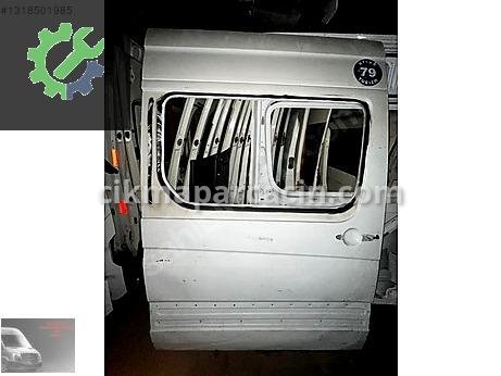 Mercedes-Benz Sprinter Sağ Kapı çıkma parça