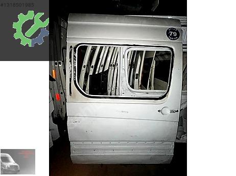 Mercedes-Benz Sprinter Sağ Kapı çıkma parça