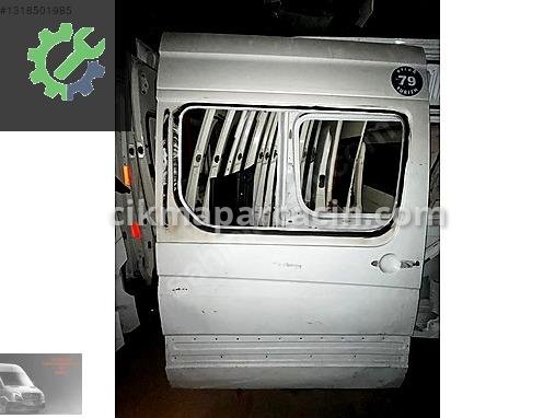Mercedes-Benz Sprinter Sağ Kapı çıkma parça