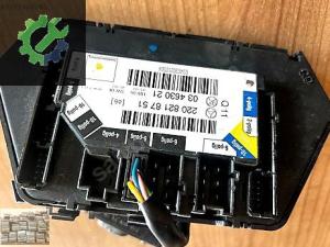 MERCEDES S SERİSİ W220 SOL KOLTUK HAREKET DÜĞMESİ 2208218751