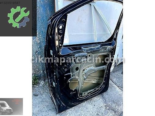 Mercedes-Benz Vito Kapı (Ön Sağ) çıkma parça