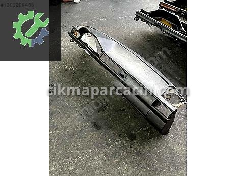 Mercedes-Benz 190 Torpido çıkma parça