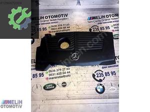 MERCEDES W176 ÇIKMA MOTOR AKUSTİK KAPAK A2700109601