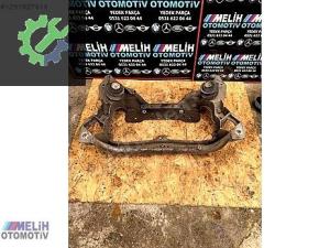 MERCEDES W203 ÇIKMA ÖN TRAVERS A2036280157