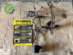 Mercedes W205 Far Tesisatı 1304492355