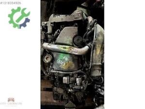 Mercedes W205 W176 W117 K9K Sandık Motor (4. Adet)