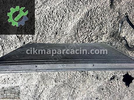 Mercedes-Benz SL Klima Radyatörü çıkma parça