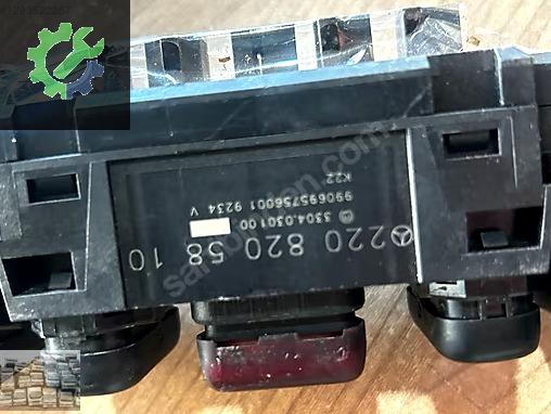 MERCEDES W220 KONTROL DÜĞMESİ 2208205810