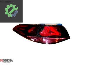 MERCEDES YENİ E SERİSİ W214 2024-2026 DIŞ STOP LAMBASI SOL SIFIR