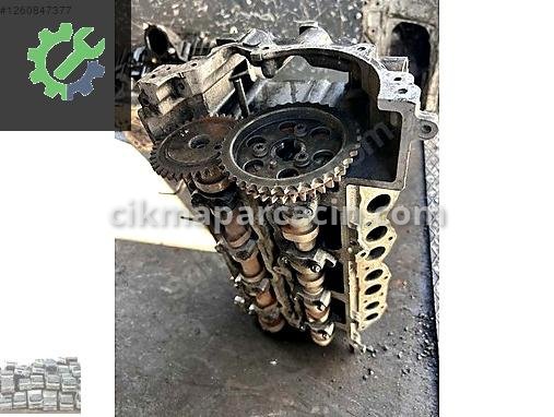 Mercedes-Benz AMG Silindir Kapak R6680160801 çıkma parça