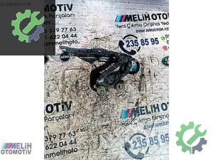 MİNİ COOPER R60 ÇIKMA KAPUT MENTEŞESİ 9801570