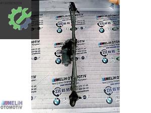 MİNİ COOPER R60 ÇIKMA SİLECEK MEKANİZMASI MOTORLU 9804398