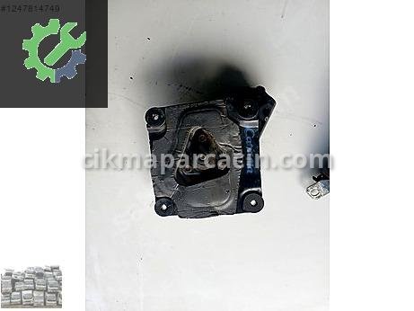 Mitsubishi Carisma Silecek Motoru çıkma parça