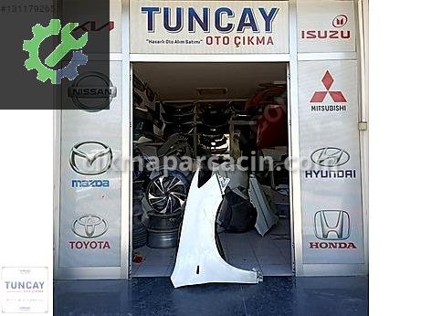 Mitsubishi L200 Çamurluk (Ön) çıkma parça