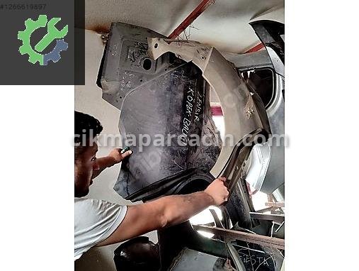 Mitsubishi Lancer Sağ Arka Çamurluk çıkma parça