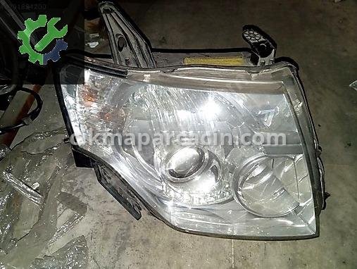 Mitsubishi Pajero Sol Ön Far çıkma parça