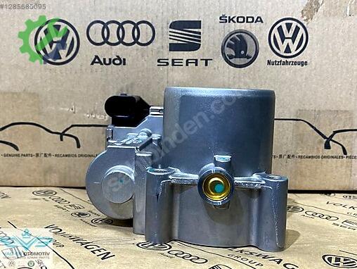 Volkswagen Scirocco Devirdaim 03F133062B çıkma parça