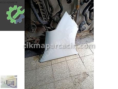 Renault Master Çamurluk çıkma parça