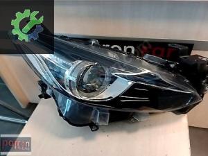 Mazda 3 Xenon Sağ Far Orjinal 2017-2020