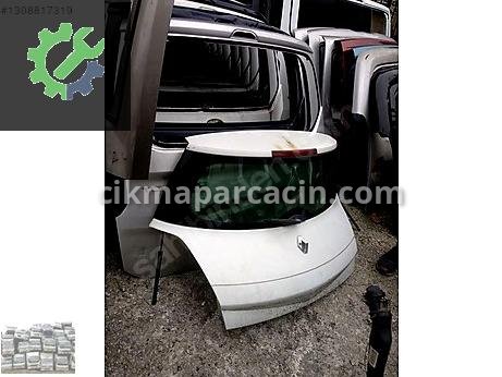 Renault Megane Bagaj Kapağı çıkma parça