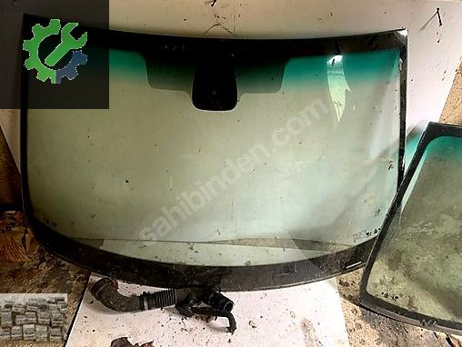 Renault Megane çıkma parça - KAYI OTOMOTİV İstanbul