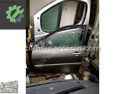 Renault Megane Sol Ön Kapı çıkma parça