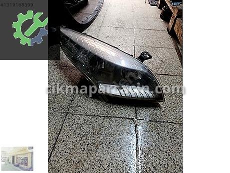Renault Megane Sağ Ön Far çıkma parça