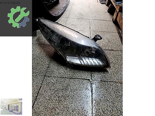 Megane 3-III Sağ Far orjinal çıkma (2008-2012) 260108719R