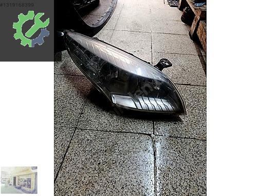 Megane 3-III Sağ Far orjinal çıkma (2008-2012) 260108719R