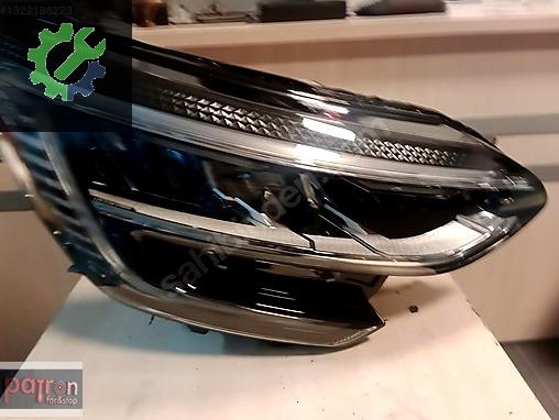 Renault Megane Sağ Ön Far 260103060R çıkma parça