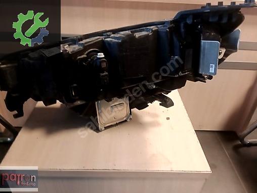 Renault Megane Sağ Ön Far 260103060R çıkma parça