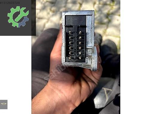 Mercedes 004 820 17 10 Bosch marka srs Beyni