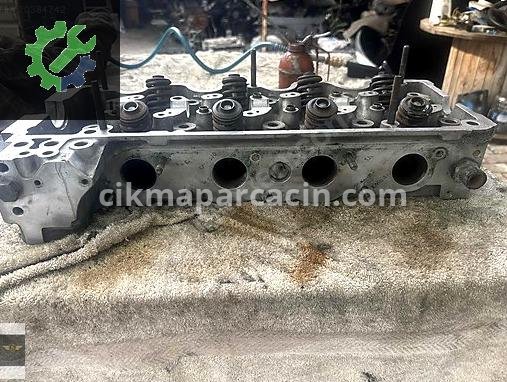 Mercedes-Benz EQA Silindir Kapak çıkma parça