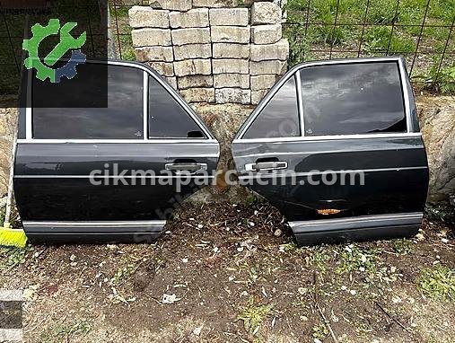 Mercedes-Benz SL Sağ Kapı çıkma parça