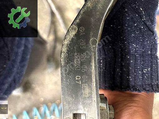 Mercedes 203 gaz pedalı elektrikli